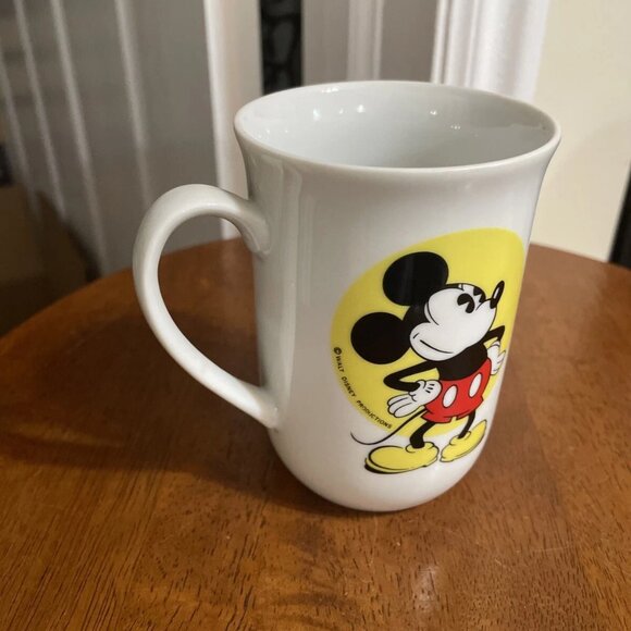 Vintage Walt Disney Productions Porcelain Mickey Mouse Mug, Made in Japan - Picture 2 of 5